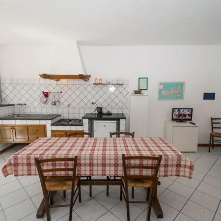 Azienda Agricola Sapereta * Porto Azzurro